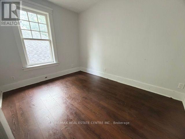 512 Downie Street, Stratford, Ontario  N5A 1Y2 - Photo 3 - X13849702