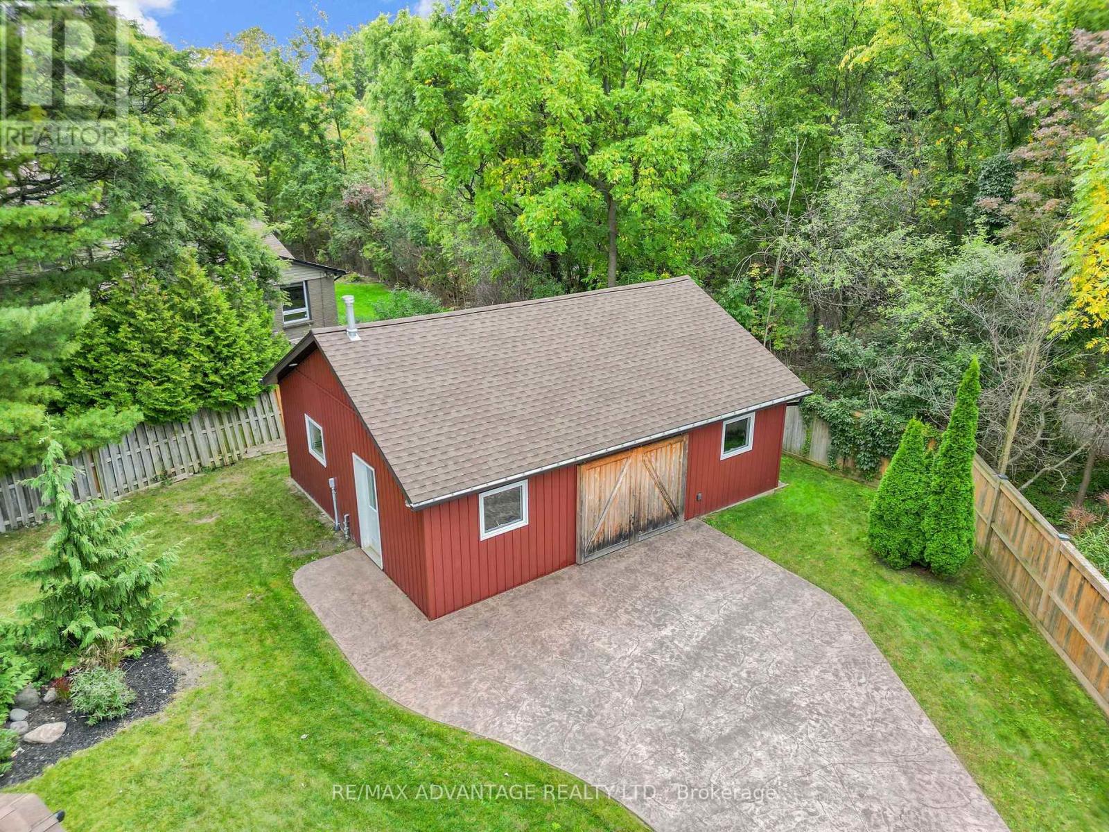 43 Lynngate Grove, London South, Ontario  N6K 3S7 - Photo 2 - X13849828