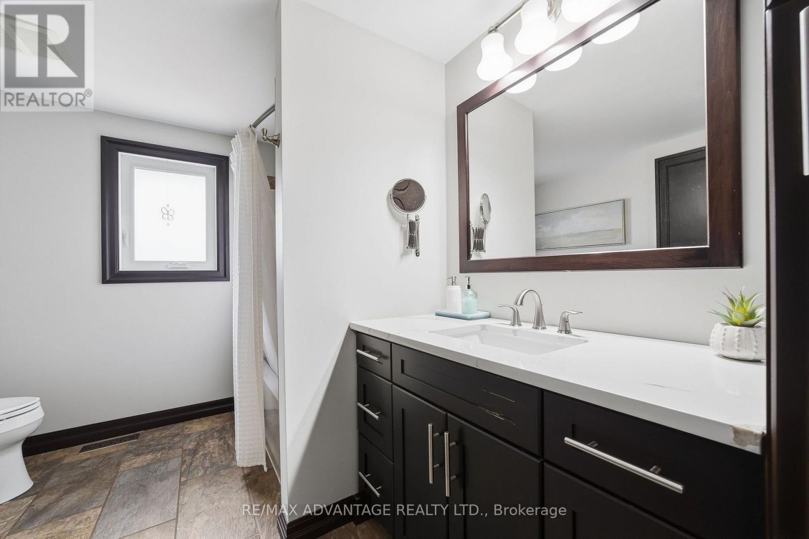 43 Lynngate Grove, London South, Ontario  N6K 3S7 - Photo 21 - X13849828