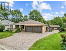 43 LYNNGATE GROVE, London South, Ontario