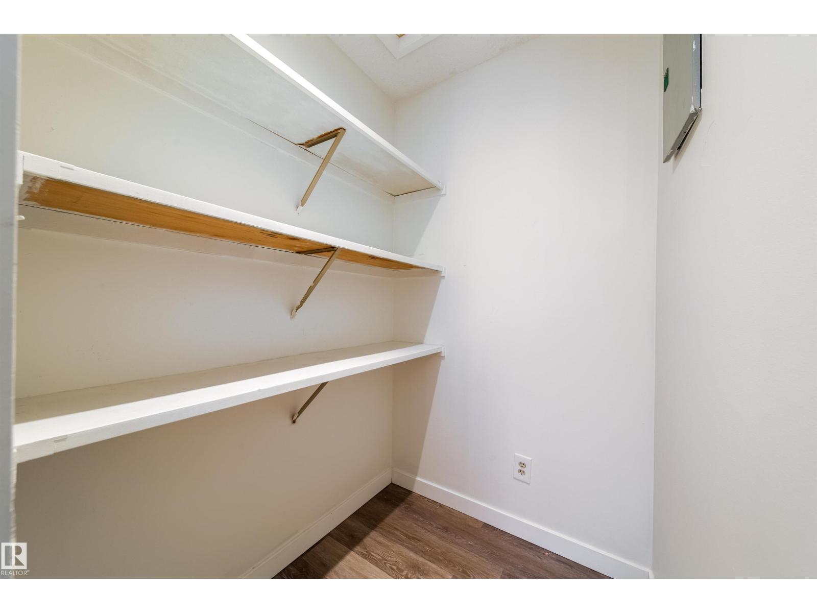 5898 172 ST NW