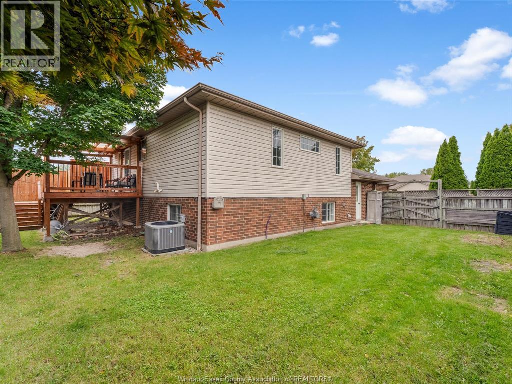 342 Thorn Ridge Crescent, Amherstburg, Ontario  N9V 3X4 - Photo 34 - 26023930