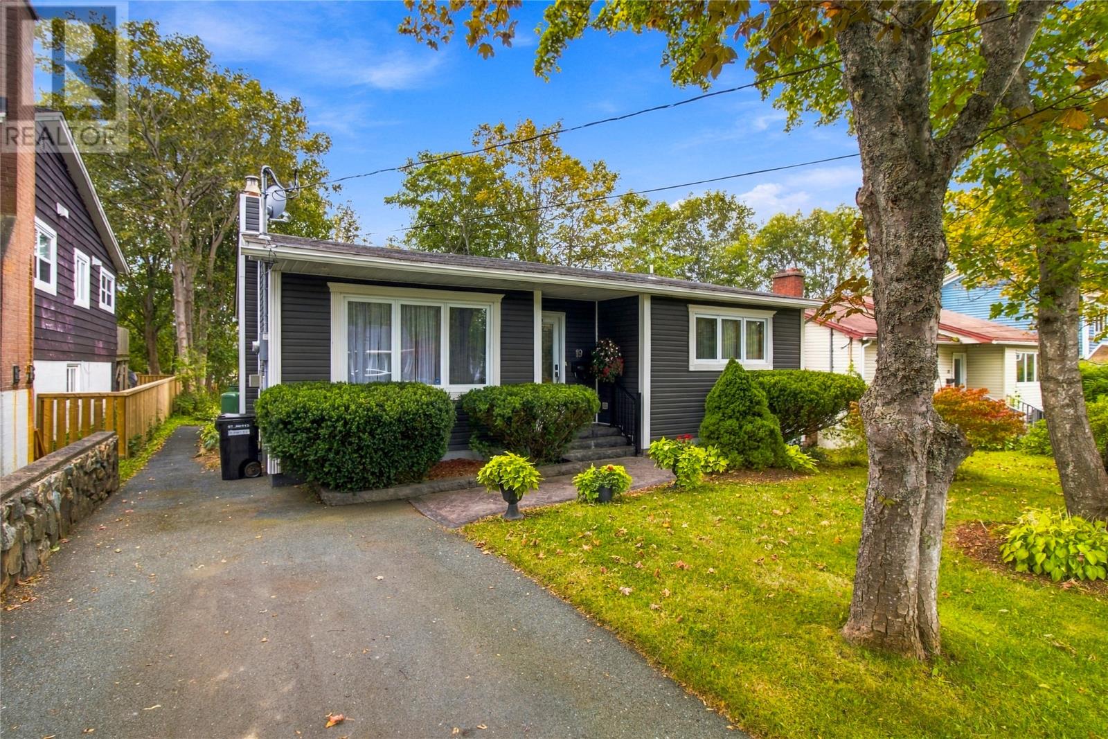 19 First Avenue, St. John's, Newfoundland & Labrador  A1B 1N3 - Photo 3 - 1303869