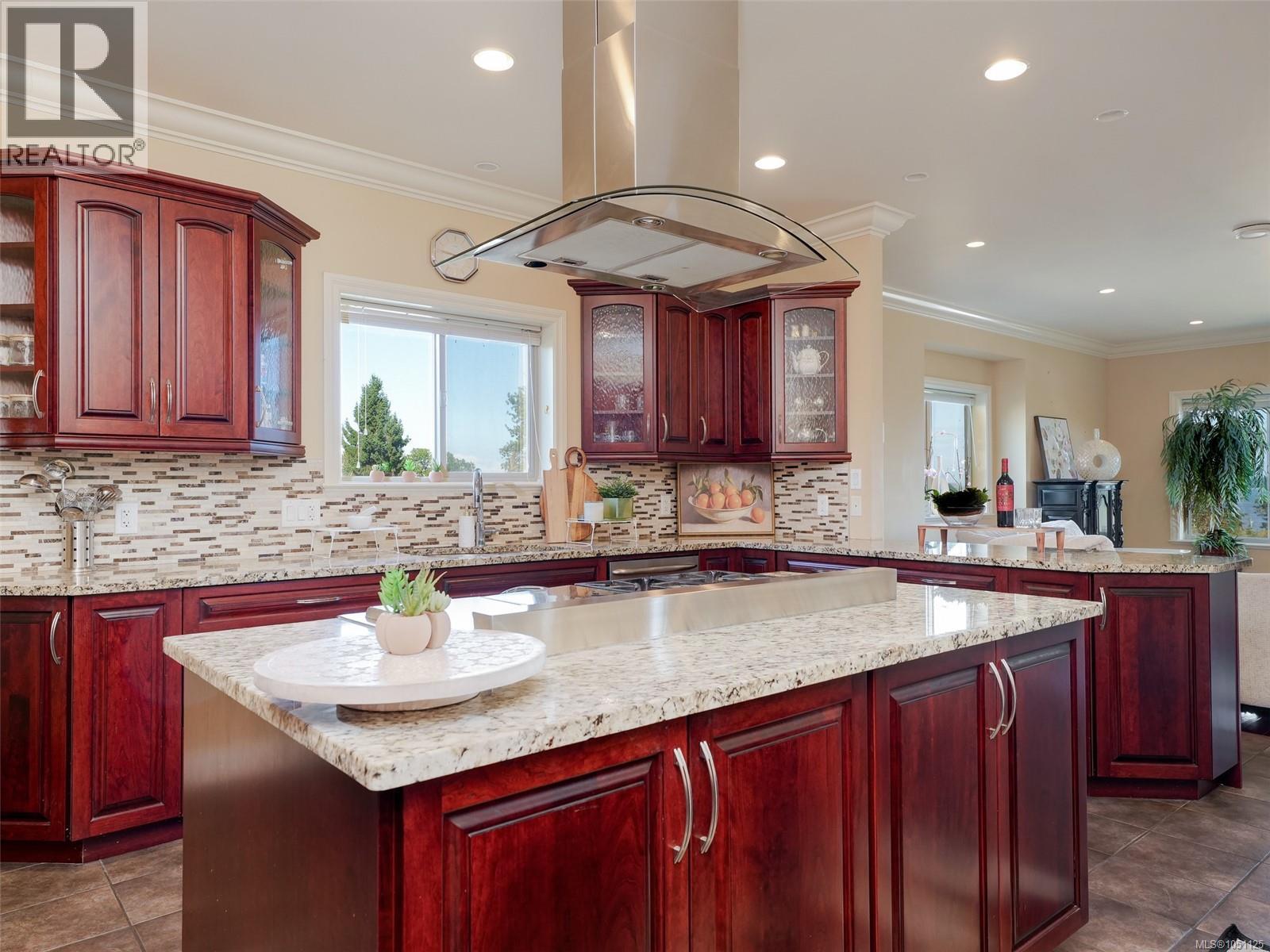 8639 Bourne Terr, North Saanich, British Columbia  V8L 1M2 - Photo 9 - 1051125