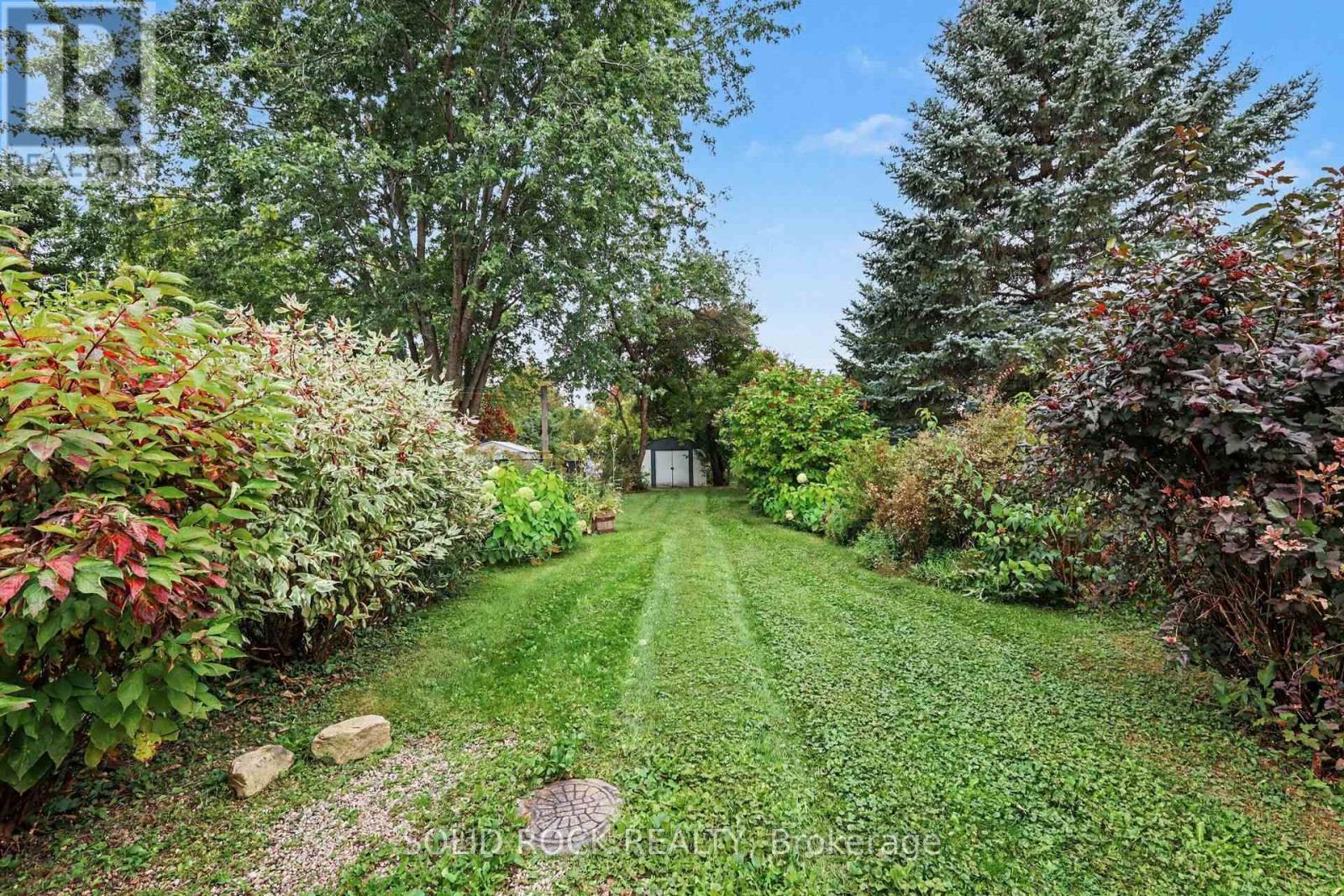 208 Jamieson Street, Mississippi Mills, Ontario  K0A 1A0 - Photo 26 - X13849510