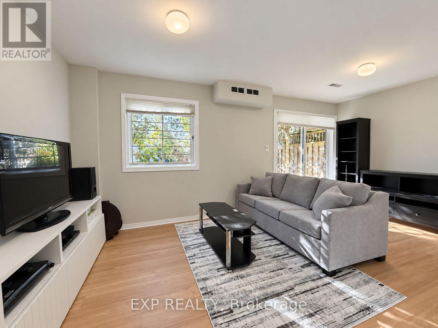 189 Dunbarton Court, Ottawa, Ontario  K1K 4L7 - Photo 10 - X13849570