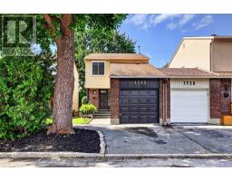 1723 LAFRANCE DRIVE, Ottawa, Ontario
