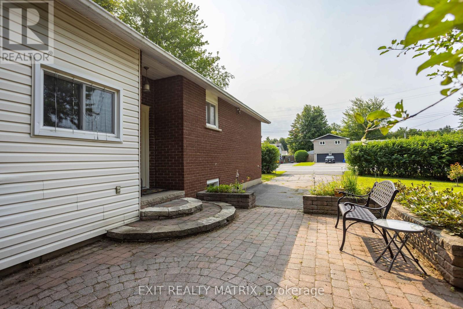 2174 Des Pins Street, The Nation, Ontario  K4R 1C5 - Photo 5 - X13849708