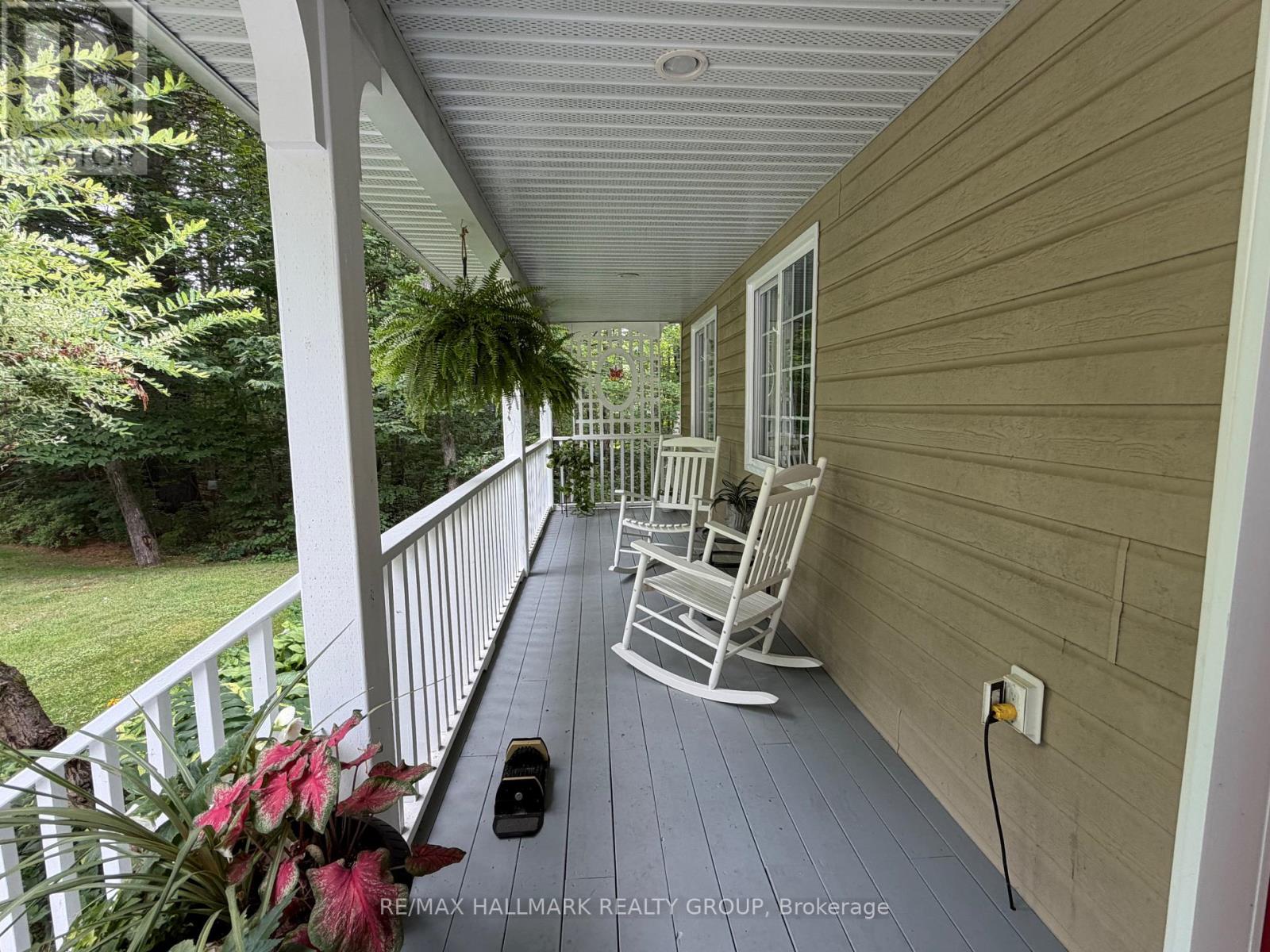 161 Barron Canyon Road, Laurentian Valley, Ontario K8A 6W7 - Photo 7 - X13849720