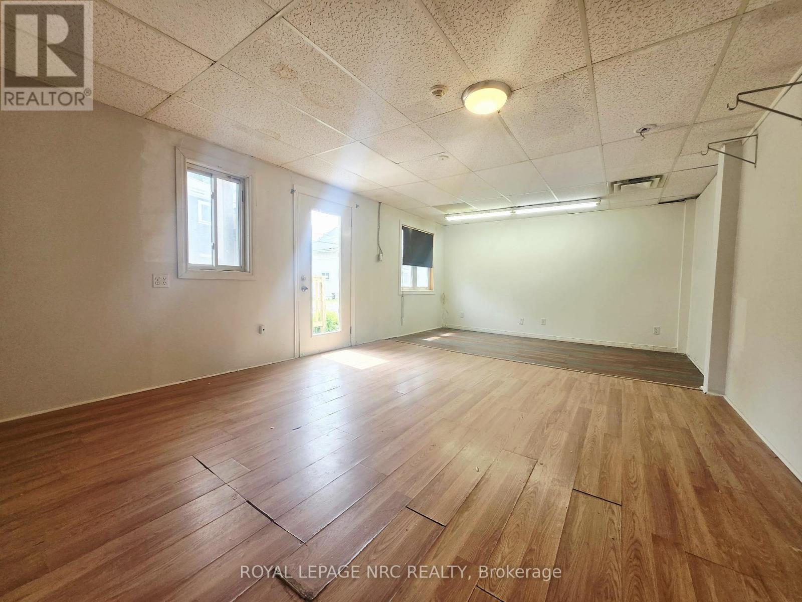 #4 - 74 Queens Circle, Fort Erie, Ontario  L0S 1B0 - Photo 12 - X13849712
