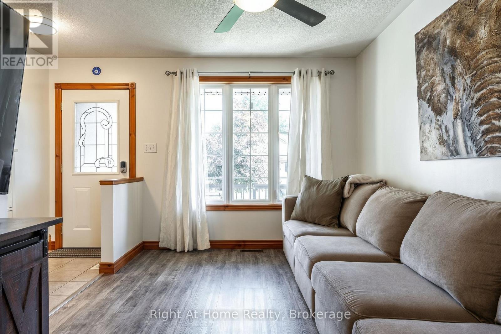 301 Norman Street, Stratford, Ontario  N5A 7Y3 - Photo 6 - X13719574