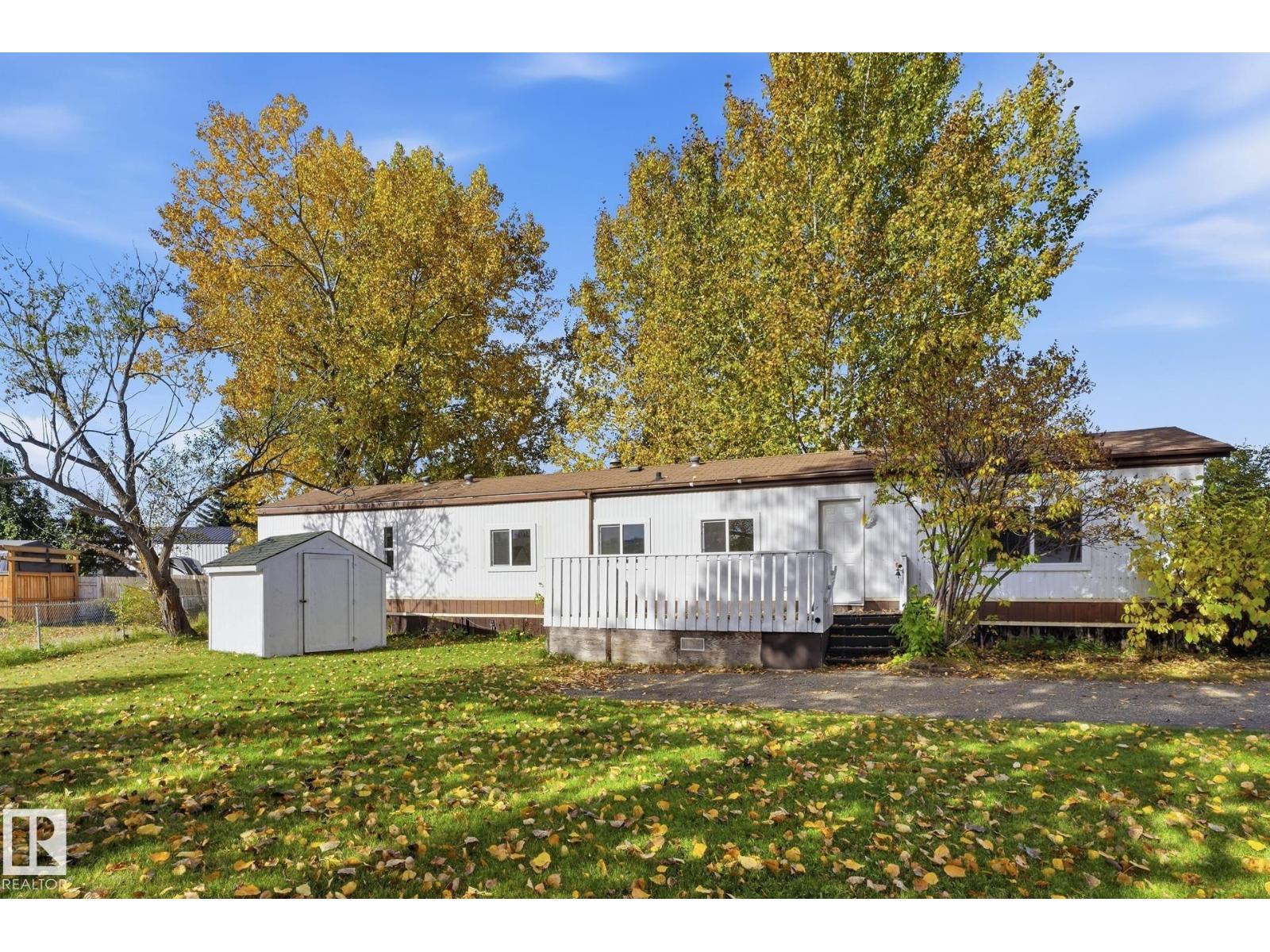 119 Parkland Acres