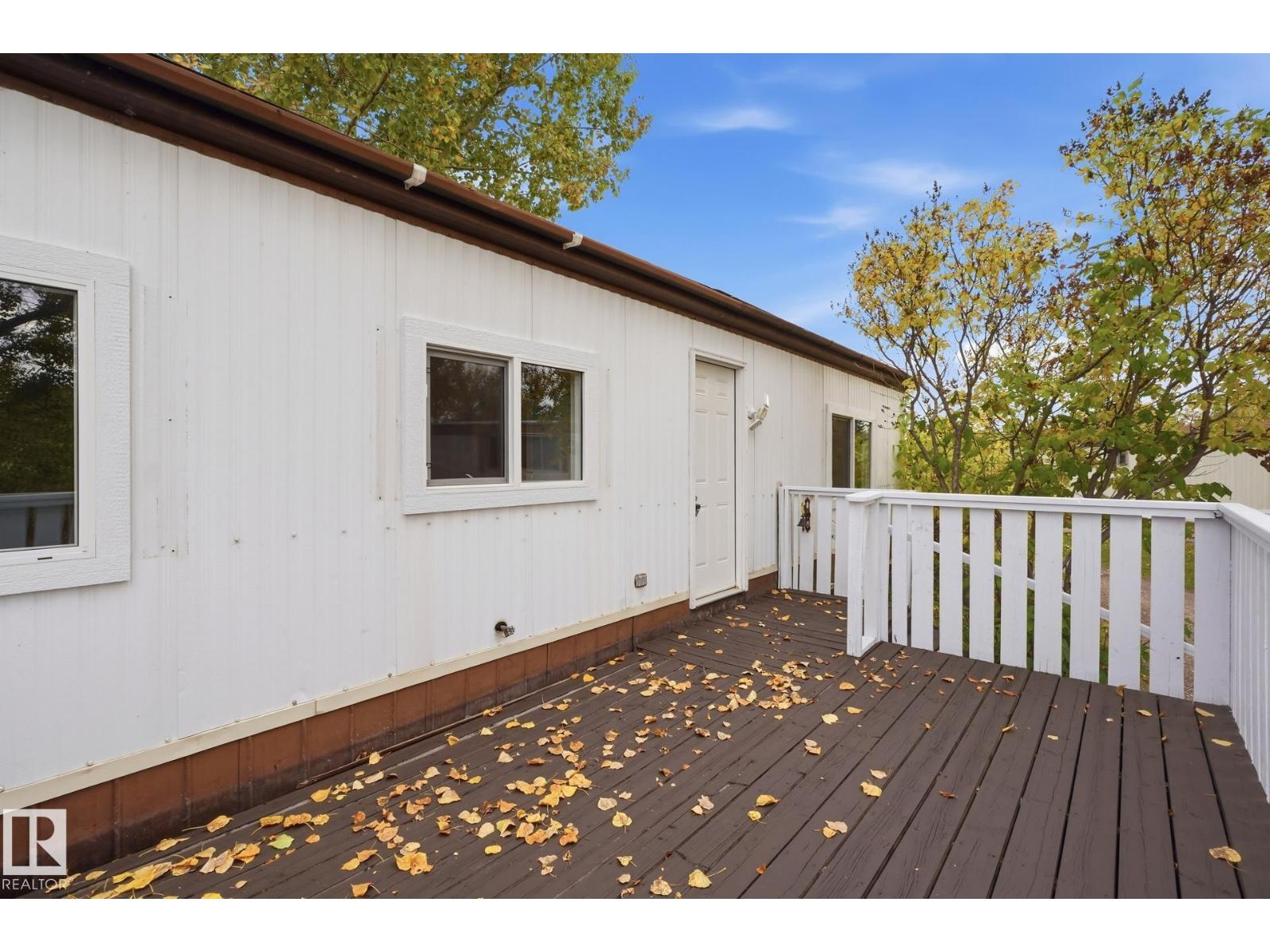 119 Parkland Acres
