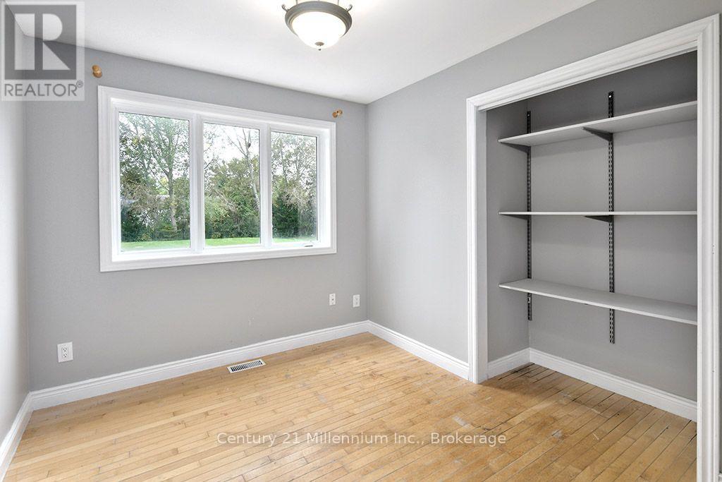46 Donald Avenue, Clearview (Nottawa), Ontario  L0M 1P0 - Photo 18 - S13849220