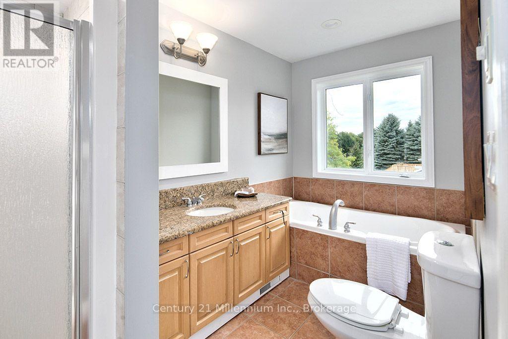 46 Donald Avenue, Clearview (Nottawa), Ontario  L0M 1P0 - Photo 32 - S13849220