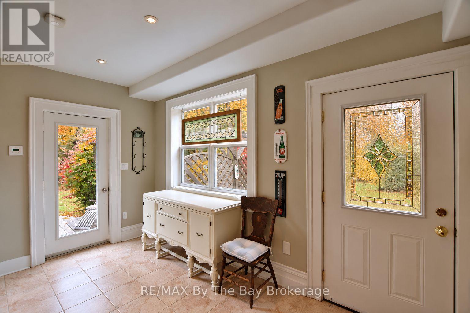 214 Elm Street, Clearview, Ontario  L0M 1S0 - Photo 21 - S13656556