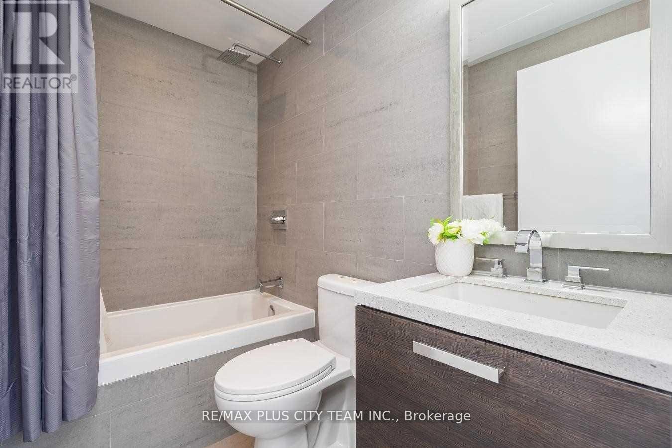 2701 - 224 King Street W, Toronto, Ontario  M5V 1H8 - Photo 21 - C13849676