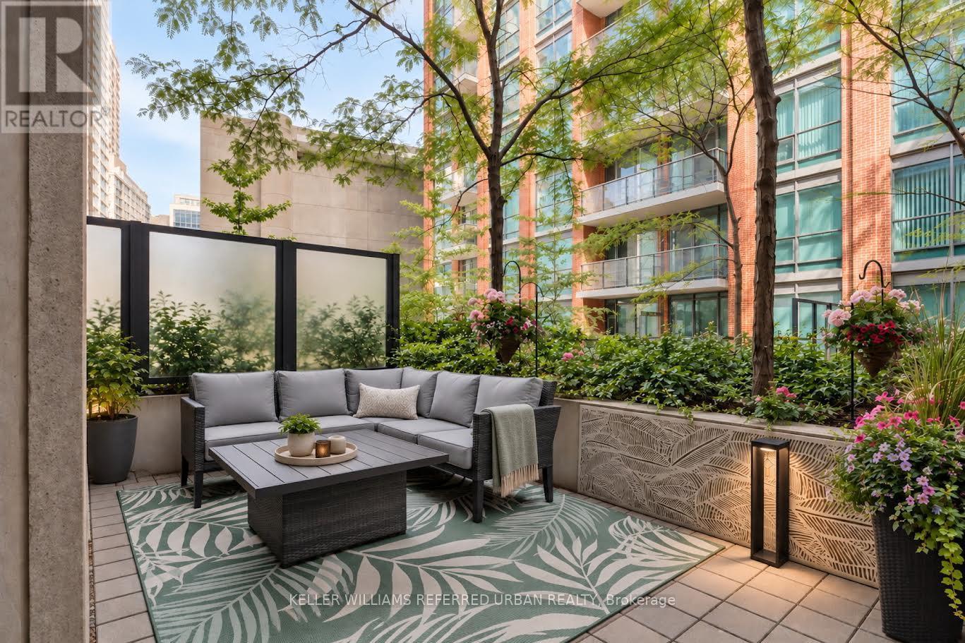 301 - 1 Scott Street, Toronto, Ontario  M5E 1A1 - Photo 3 - C13849732