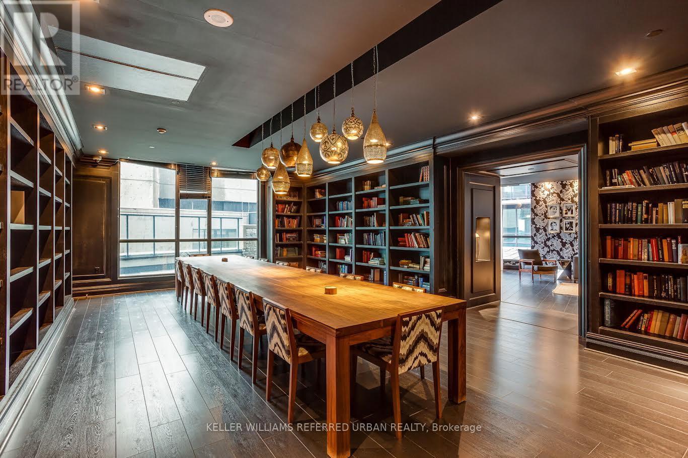 301 - 1 Scott Street, Toronto, Ontario  M5E 1A1 - Photo 31 - C13849732