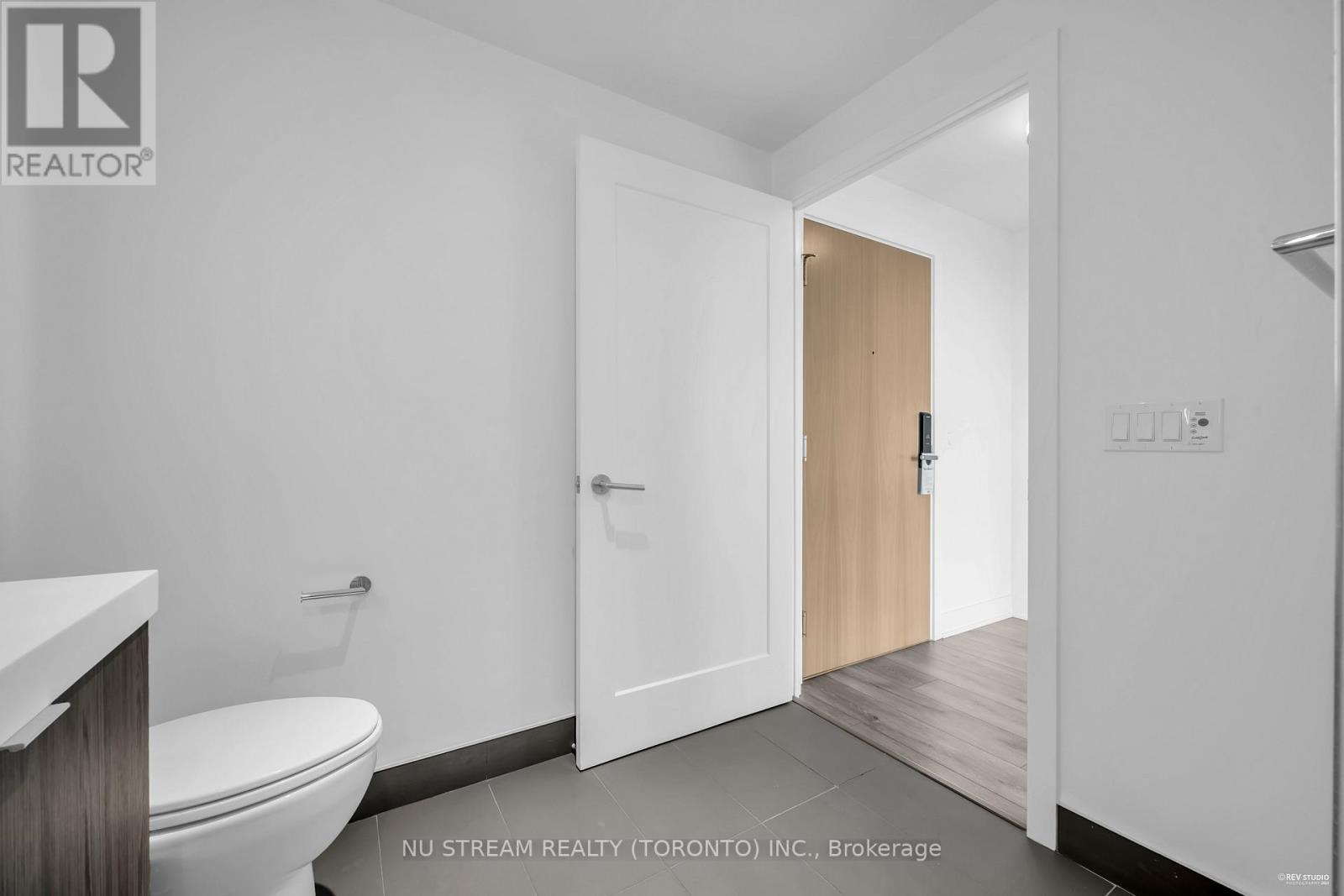 516 - 585 Bloor Street E, Toronto, Ontario  M4W 0B3 - Photo 13 - C13849868