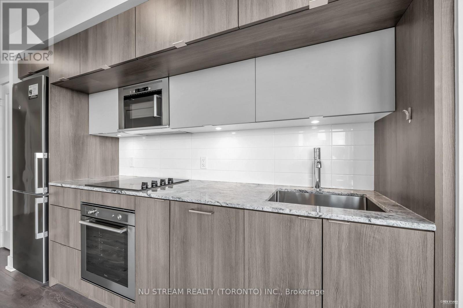 516 - 585 Bloor Street E, Toronto, Ontario  M4W 0B3 - Photo 29 - C13849868