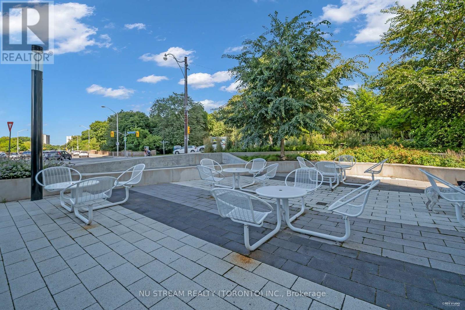 516 - 585 Bloor Street E, Toronto, Ontario  M4W 0B3 - Photo 32 - C13849868
