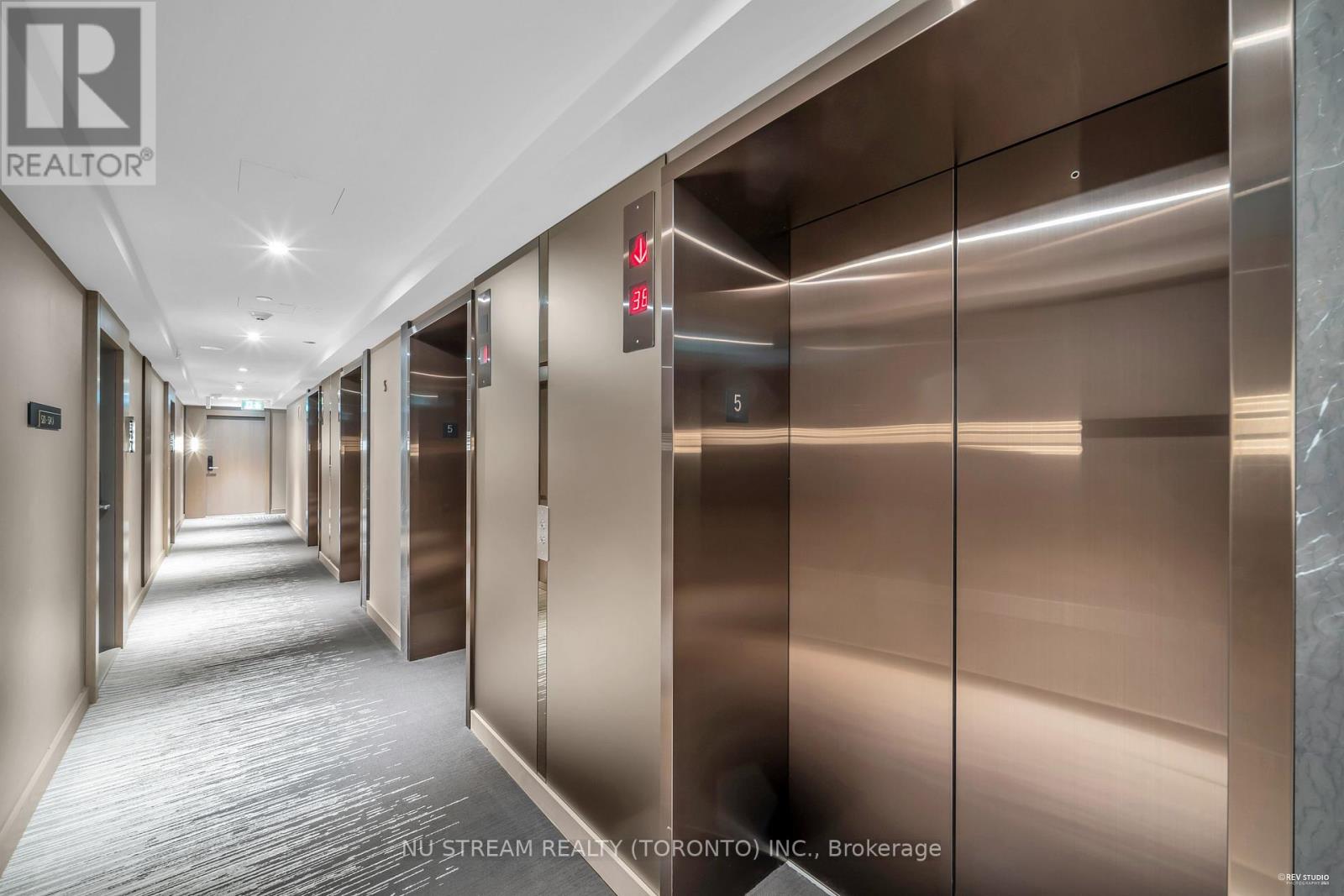 516 - 585 Bloor Street E, Toronto, Ontario  M4W 0B3 - Photo 8 - C13849868