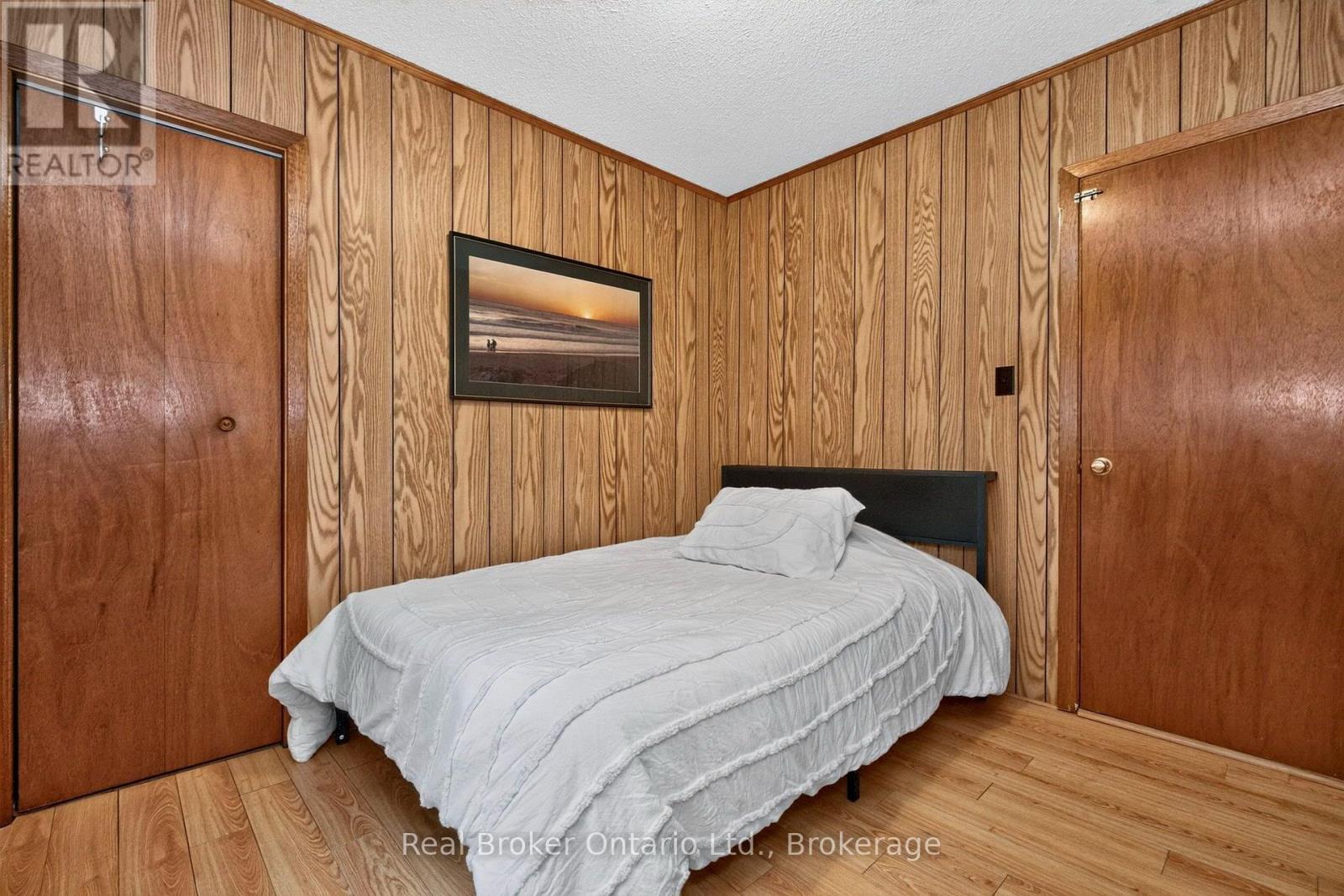 16 Fredrick Avenue, Tiny, Ontario  L0L 1P0 - Photo 17 - S13849548