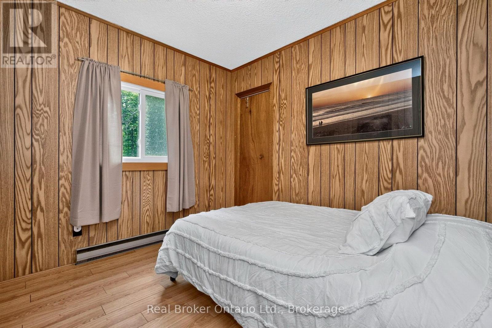 16 Fredrick Avenue, Tiny, Ontario  L0L 1P0 - Photo 18 - S13849548