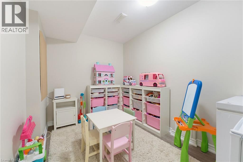 739 Banks Crescent, Milton, Ontario  L9T 9A4 - Photo 26 - 40867820
