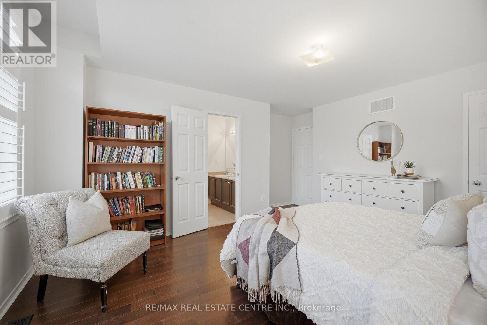 33 Mosely Crescent, Ajax, Ontario  L1Z 0M9 - Photo 31 - E13849598