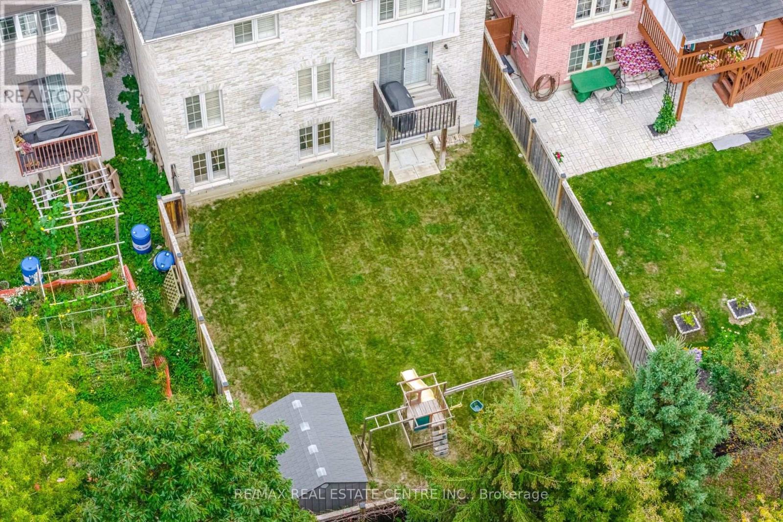 33 Mosely Crescent, Ajax, Ontario  L1Z 0M9 - Photo 48 - E13849598