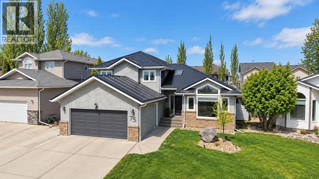 75 Parkland Close E, Brooks, Alberta  T1R 0M2 - Photo 4 - A2306538