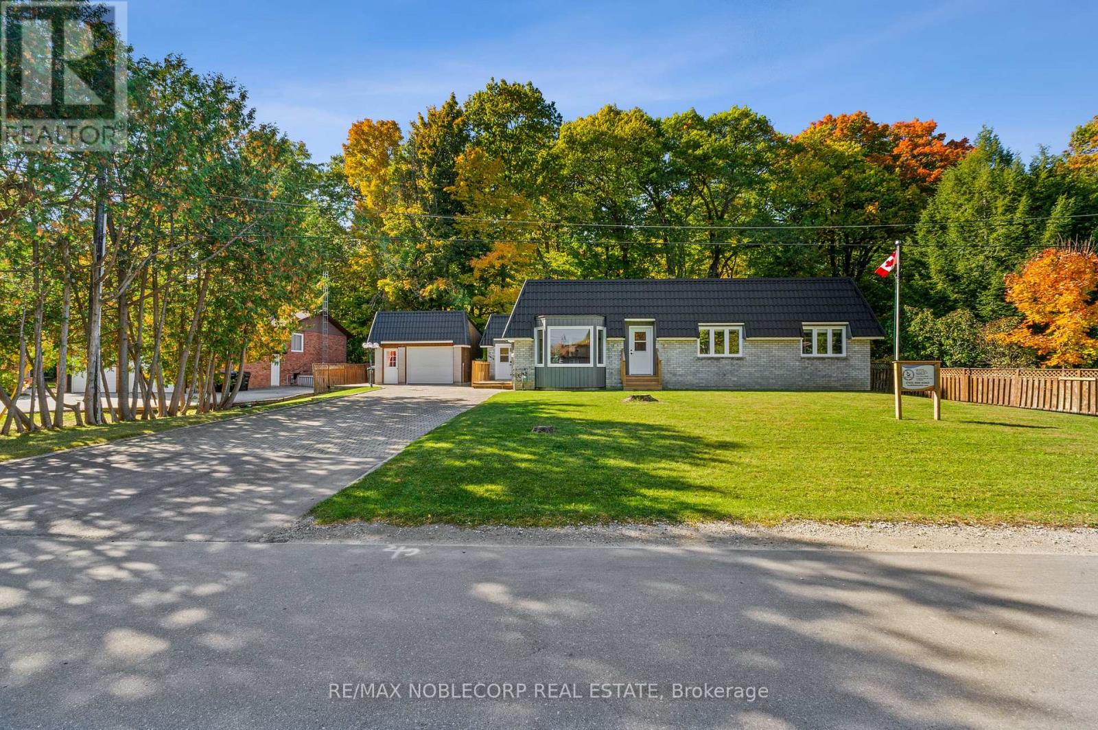 3914 Rosemary Lane, Innisfil, Ontario  L9S 2L6 - Photo 6 - N13771850