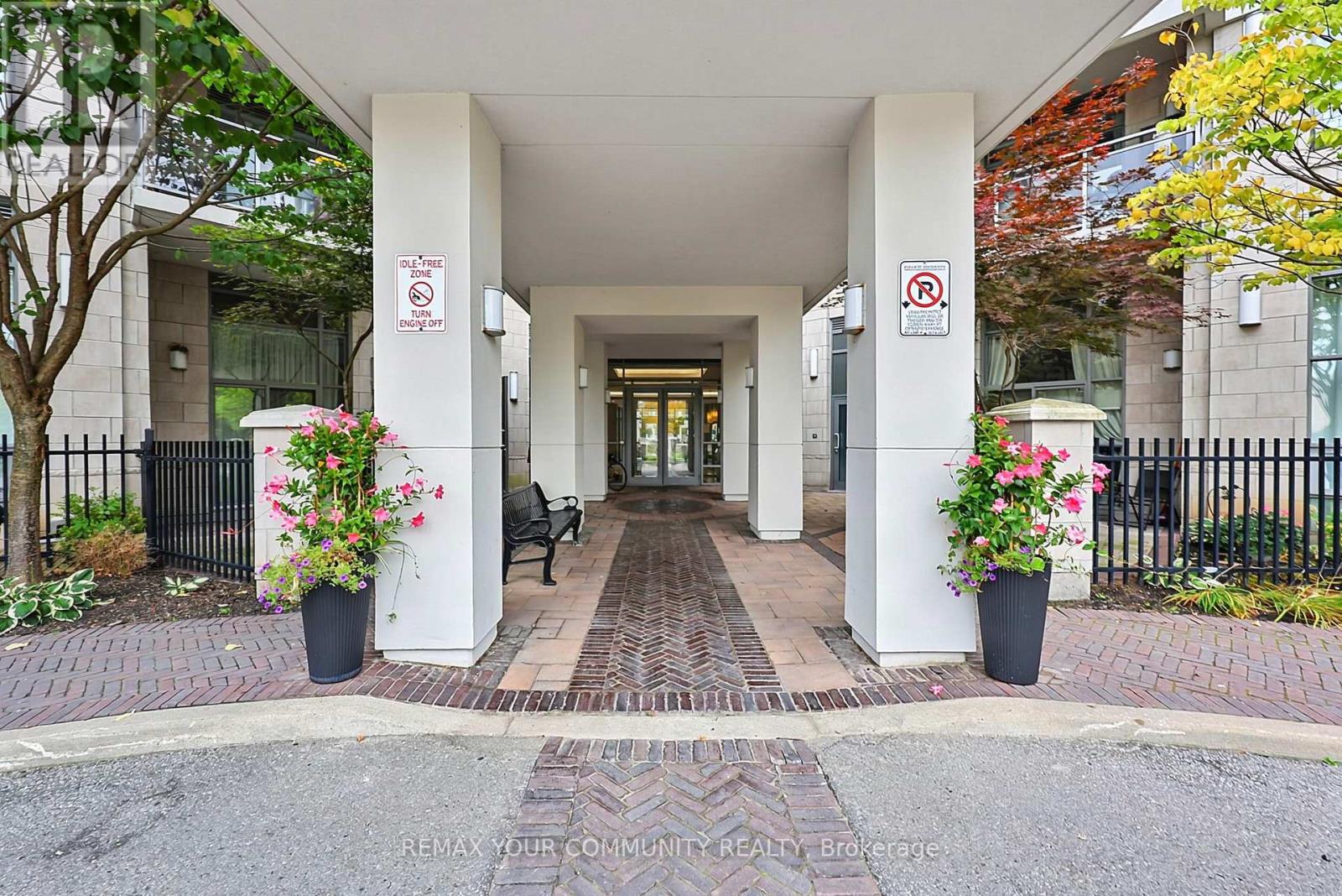 222 - 111 Civic Square Gate, Aurora, Ontario  L4G 0S6 - Photo 26 - N13848666