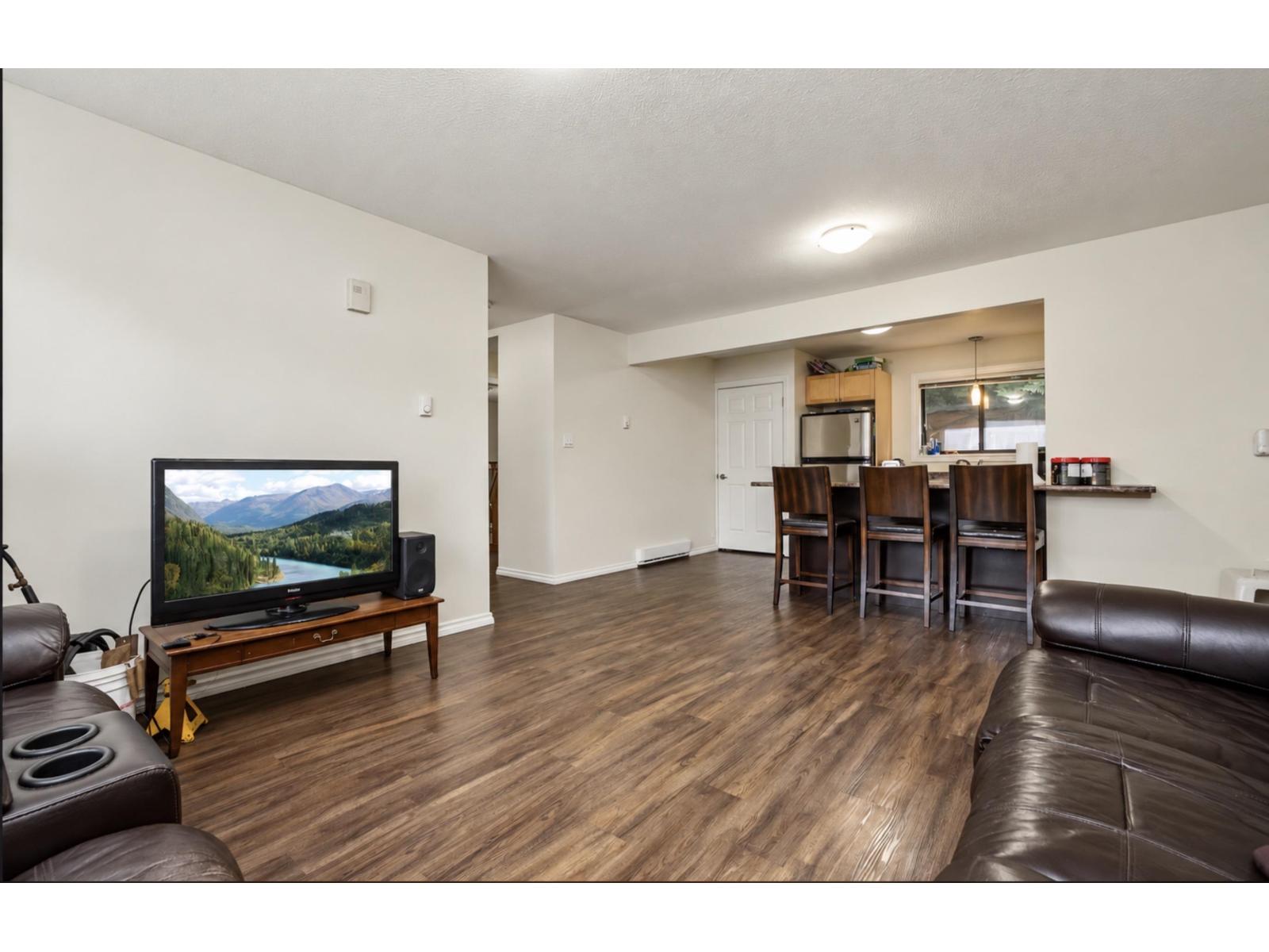 8792 BELLEVUE DRIVE|Chilliwack Proper West