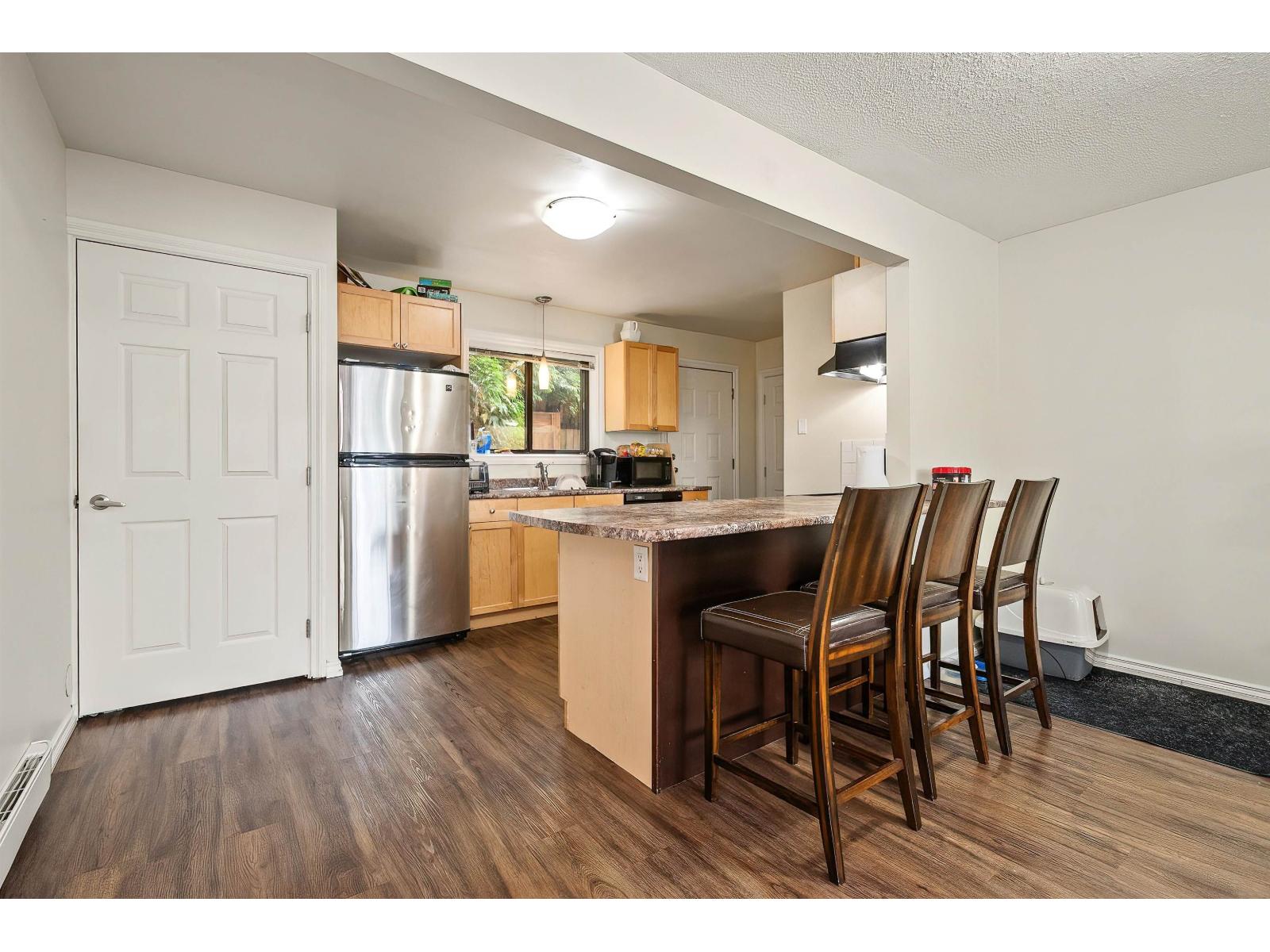 8792 BELLEVUE DRIVE|Chilliwack Proper West