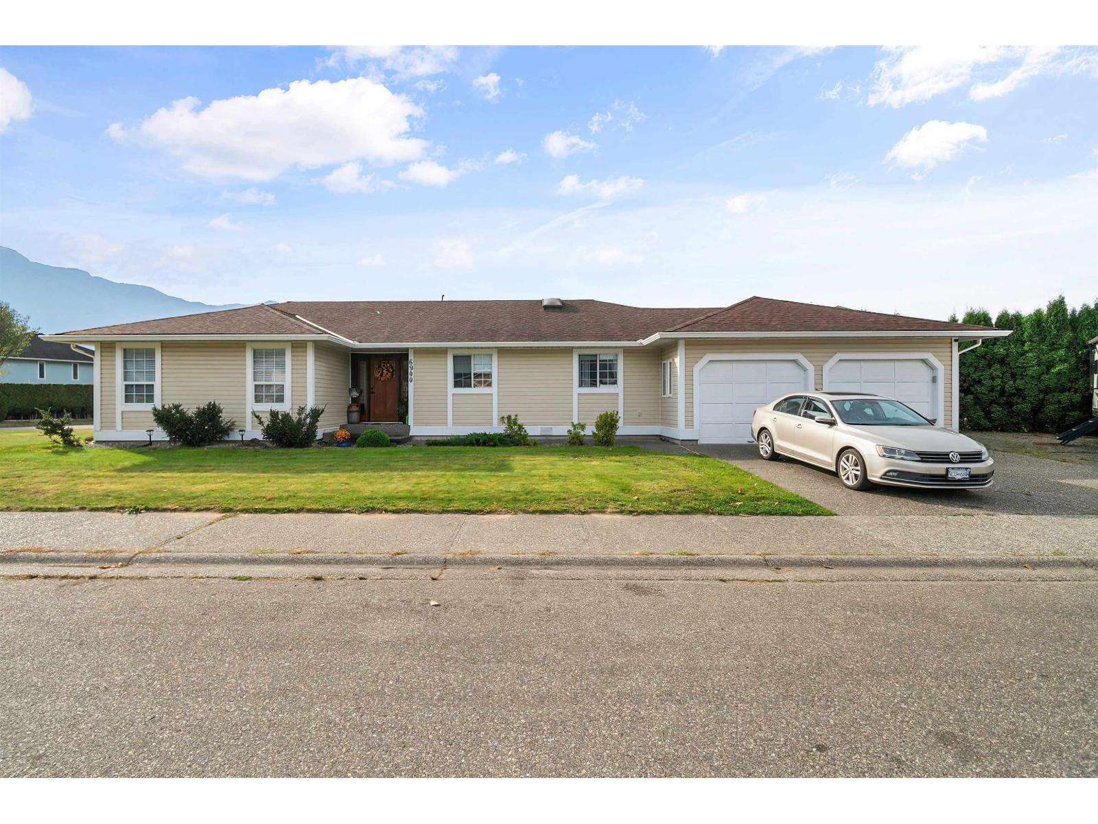6900 OAKWOOD DRIVE|Agassiz