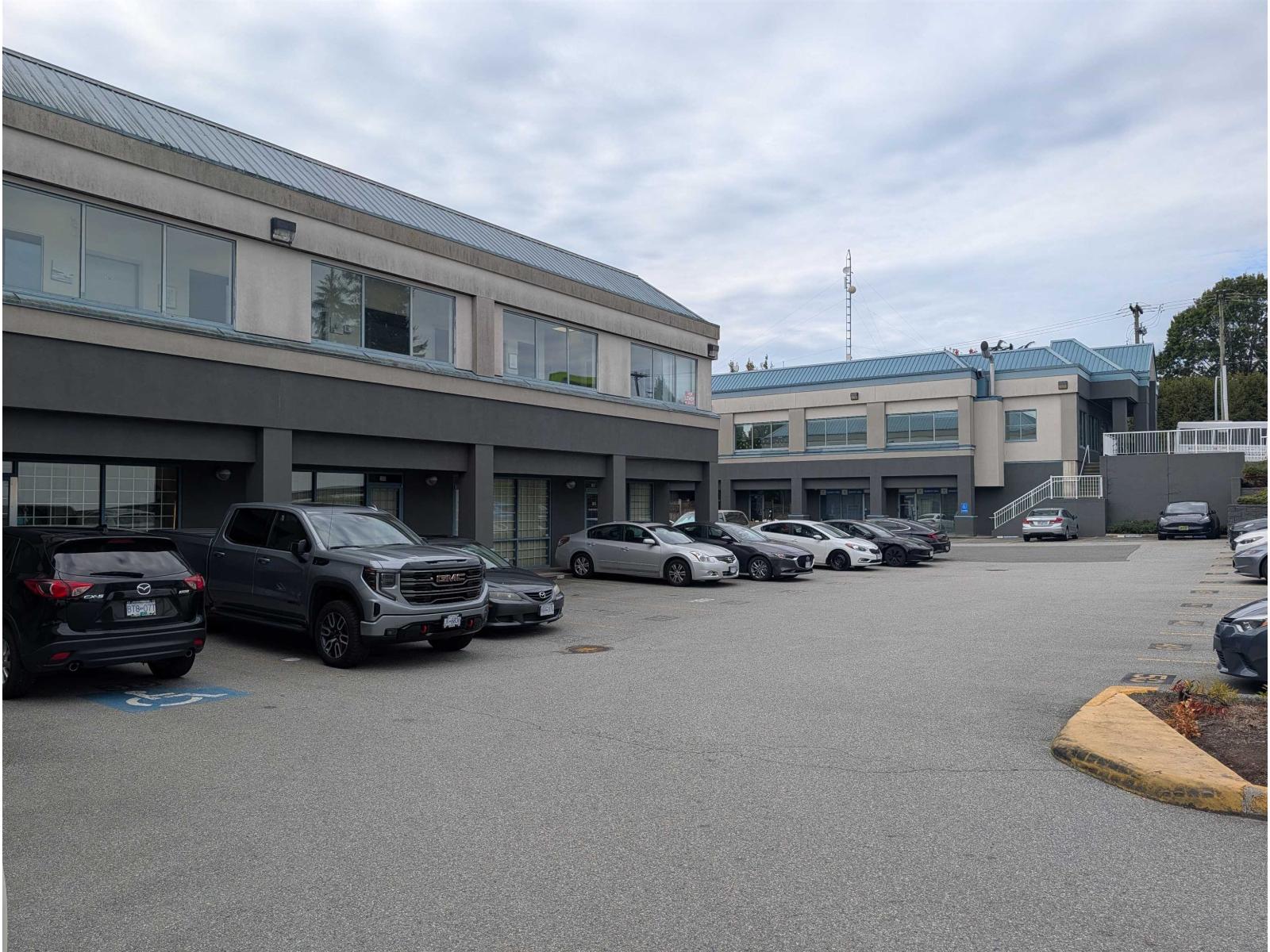 102 5668 192 Street, Surrey, British Columbia  V3S 2V7 - Photo 12 - C8082447