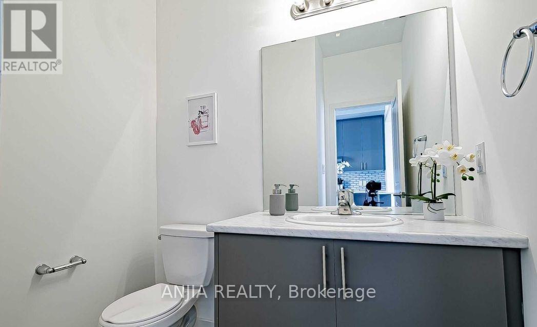 135 Carpaccio Avenue, Vaughan, Ontario  L4H 4R6 - Photo 6 - N13849512