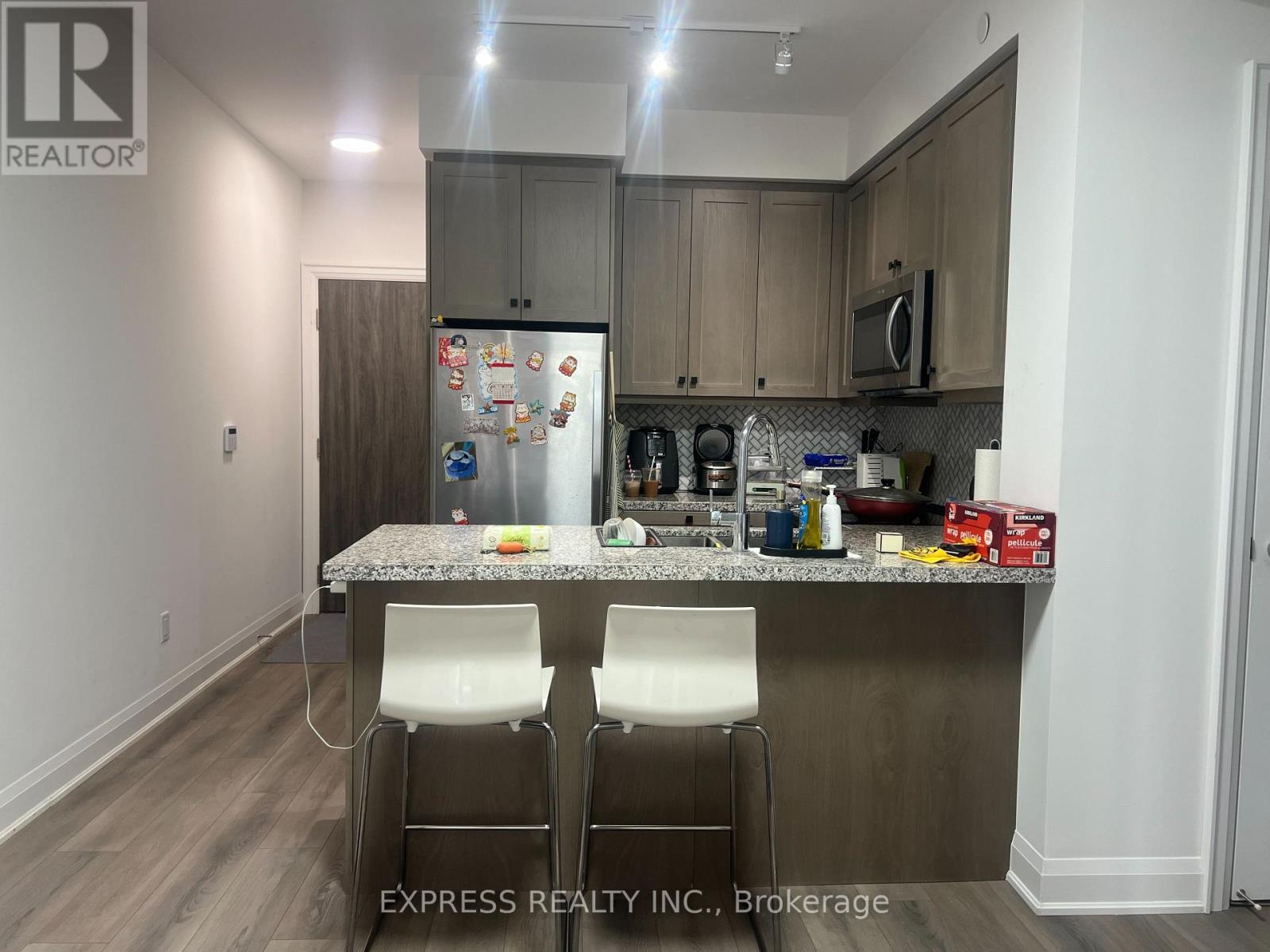 801 - 20 Gatineau Drive, Vaughan, Ontario  L4J 9G7 - Photo 2 - N13849728