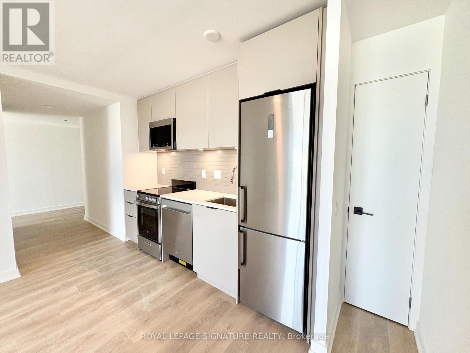 415 - 1 Vine Avenue, Toronto, Ontario  M6P 0C8 - Photo 4 - W13849594