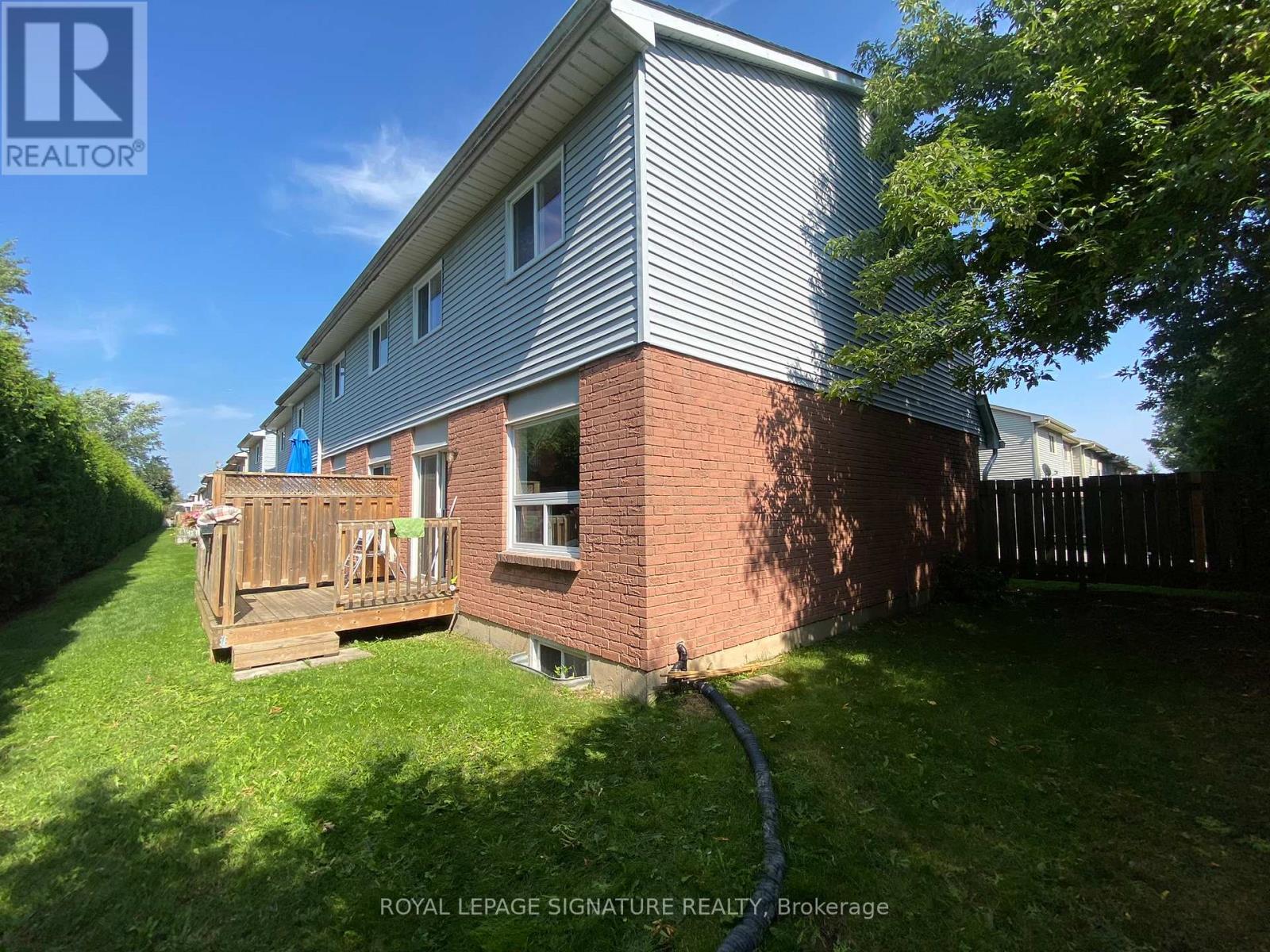 32 - 31 Parkview Drive, Orangeville, Ontario  L9W 4H7 - Photo 2 - W13849624