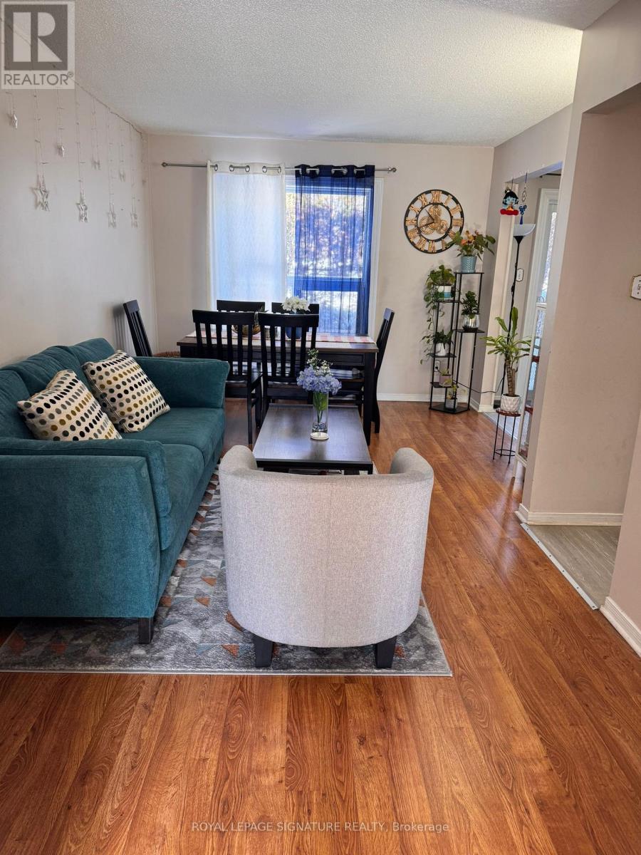 32 - 31 Parkview Drive, Orangeville, Ontario  L9W 4H7 - Photo 4 - W13849624