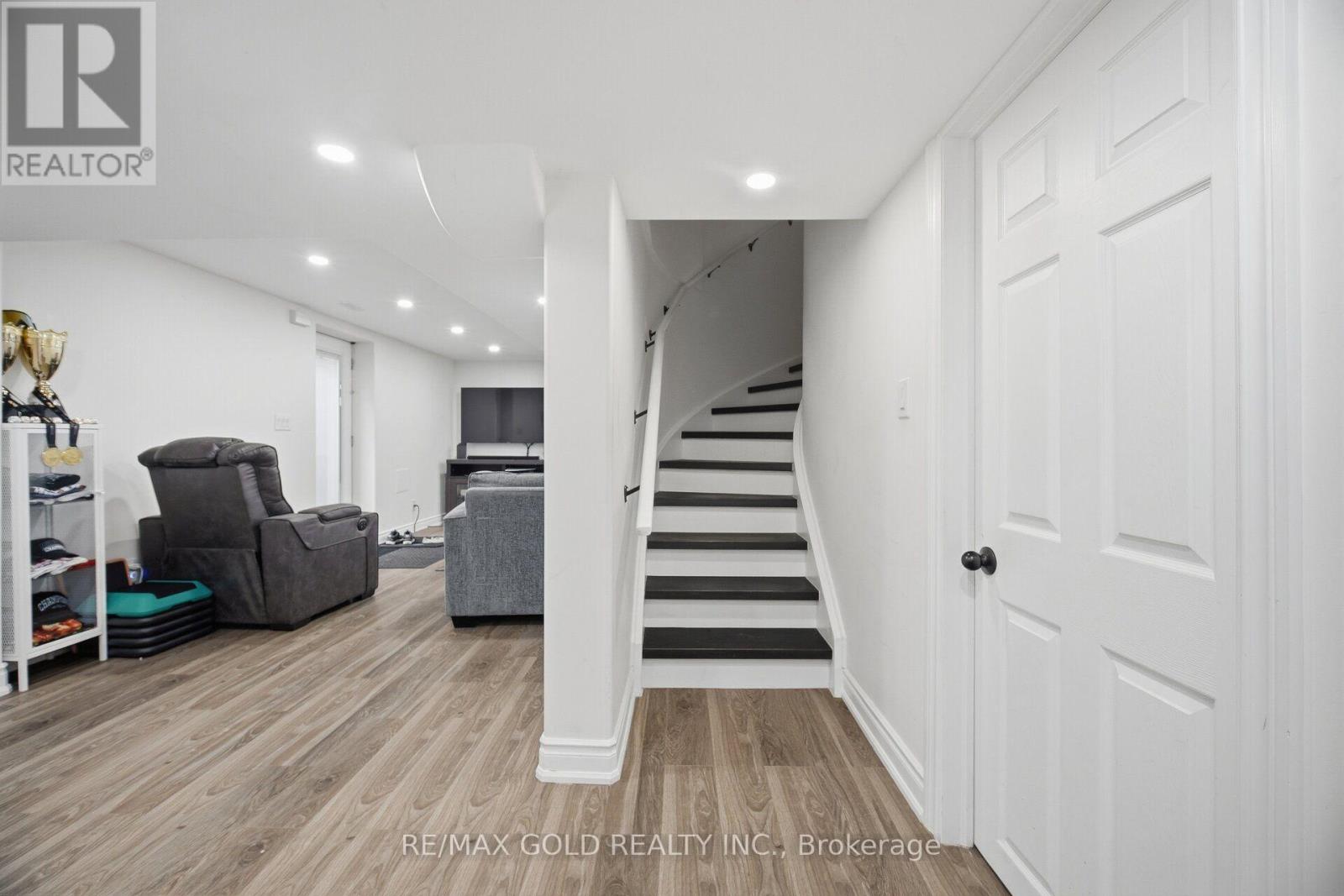 10 Sir Jacobs Crescent, Brampton, Ontario  L7A 3T4 - Photo 36 - W13849738