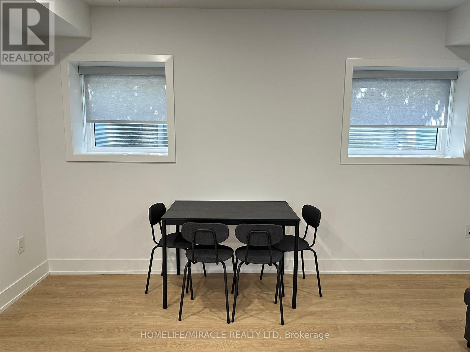 Basement - 1351 Northmount Avenue, Mississauga, Ontario  L5E 1Y4 - Photo 5 - W13849842