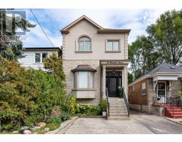 151 BROOKSIDE AVENUE, Toronto, Ontario