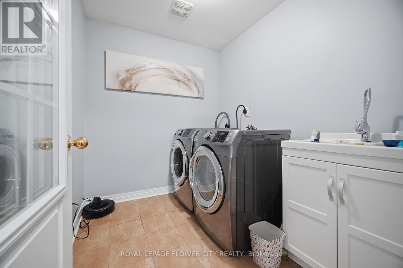 39 Hadfield Circle, Brampton, Ontario  L6R 0N6 - Photo 28 - W13849880