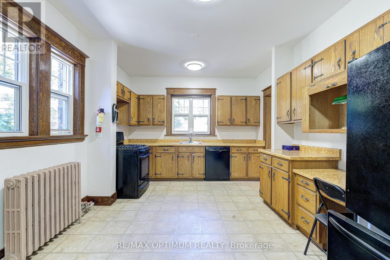 916 Queenston Road, Cambridge, Ontario  N3H 3K8 - Photo 18 - X13849506