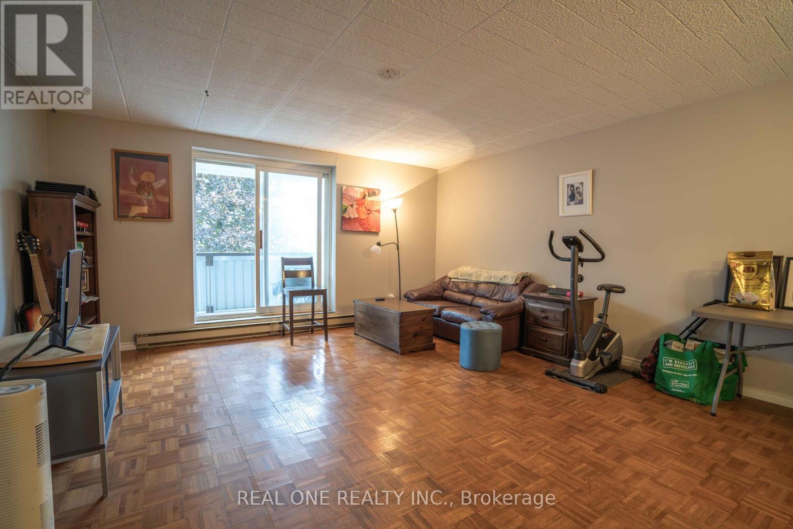 204 - 6 Walton Avenue, Kitchener, Ontario  N2C 2B5 - Photo 8 - X13849592